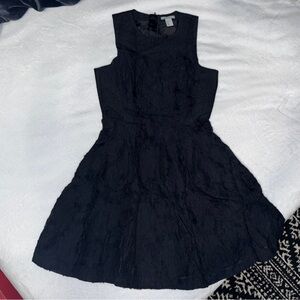 H&M black sleeveless a-line party dress with gold zipper Size 10